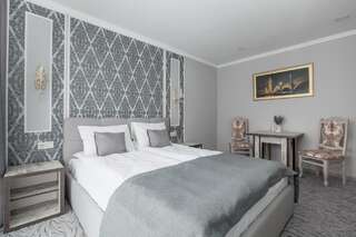 Отель Mon Ami Hotel Ивано-Франковск Полулюкс с балконом-8