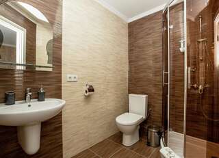Отель Mon Ami Hotel Ивано-Франковск Полулюкс с балконом-11