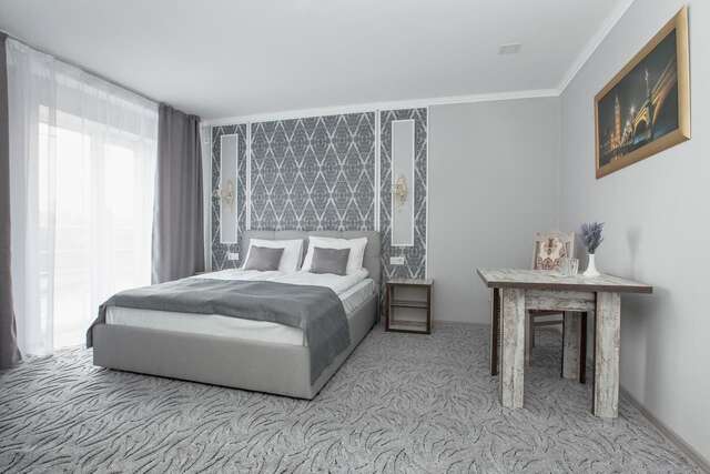 Отель Mon Ami Hotel Ивано-Франковск-3